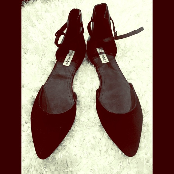 Steve Madden Shoes - Steve Madden flats black not worn size 10